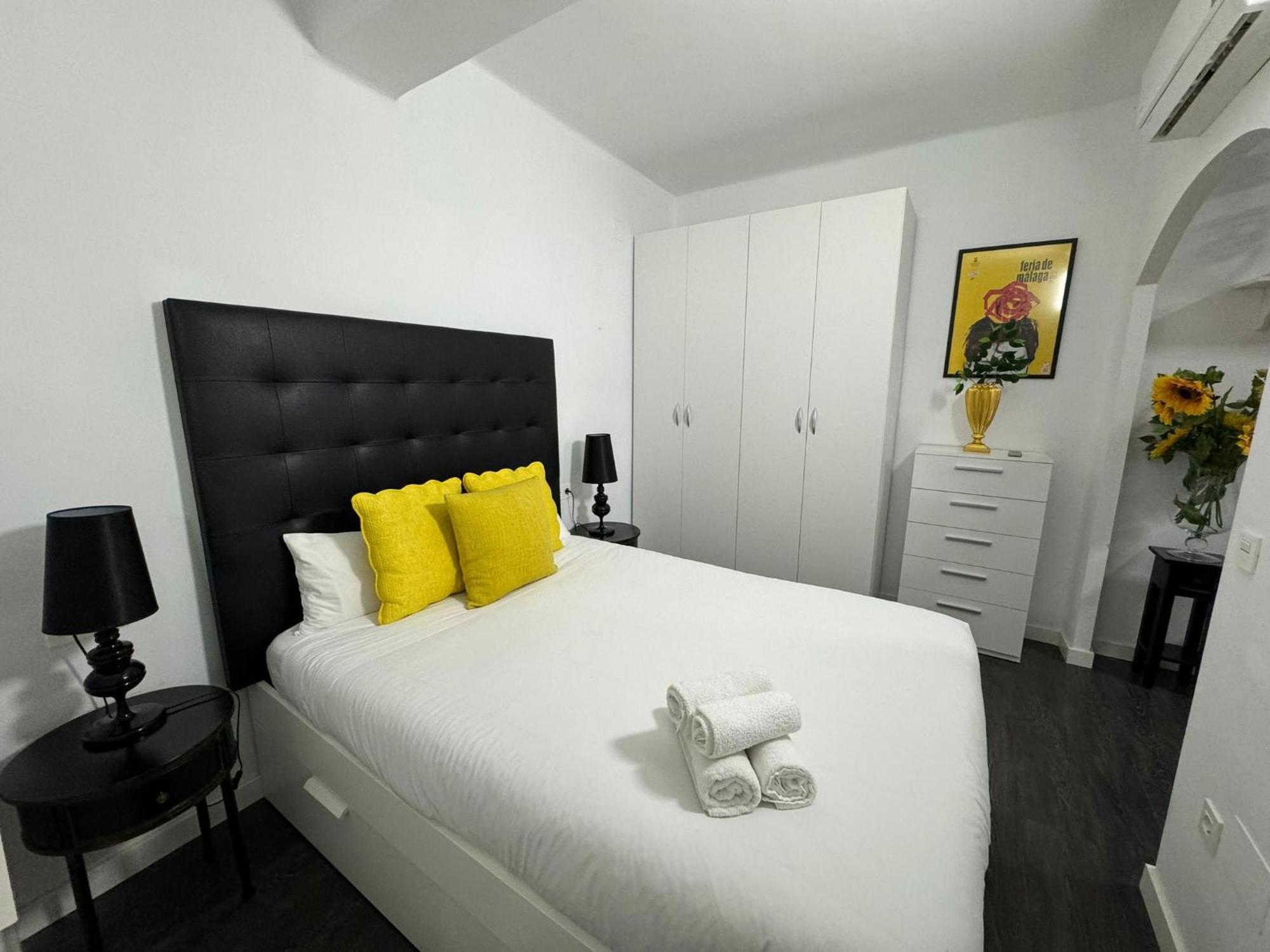 Apartament A 20 Pasos Del Museo Picasso Malaga Zewnętrze zdjęcie